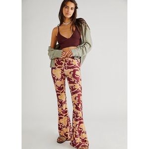 HP/ FREE PEOPLE “THE Janis Printed Bells” Wow No OFFERS